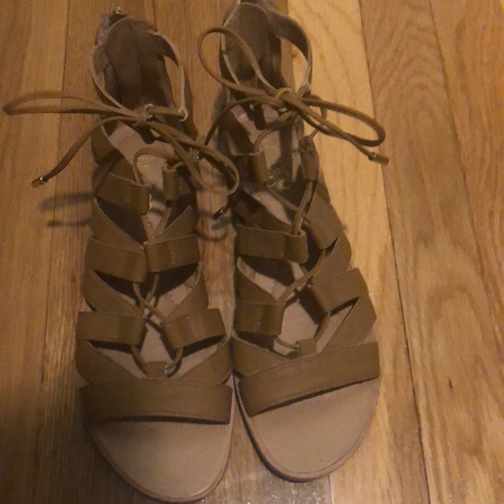 Lace up Sandler’s